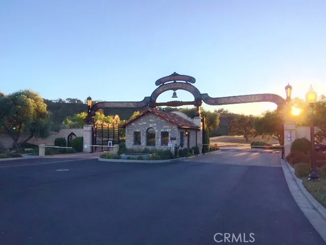 1880 Fire Rock Loop Templeton, CA 93465 - Photo 7 of 7 a front view of a house with a yard