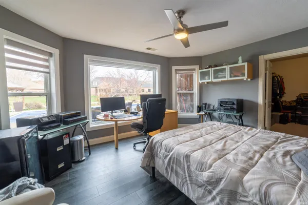 $899,000 | 2177 Ledgewood Court, Newburgh, IN 47630