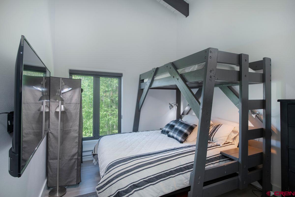 32 Hunter Hill Road, Unit B304 Crested Butte, CO 81225 - Photo 13 of 27 Gallery Image 13