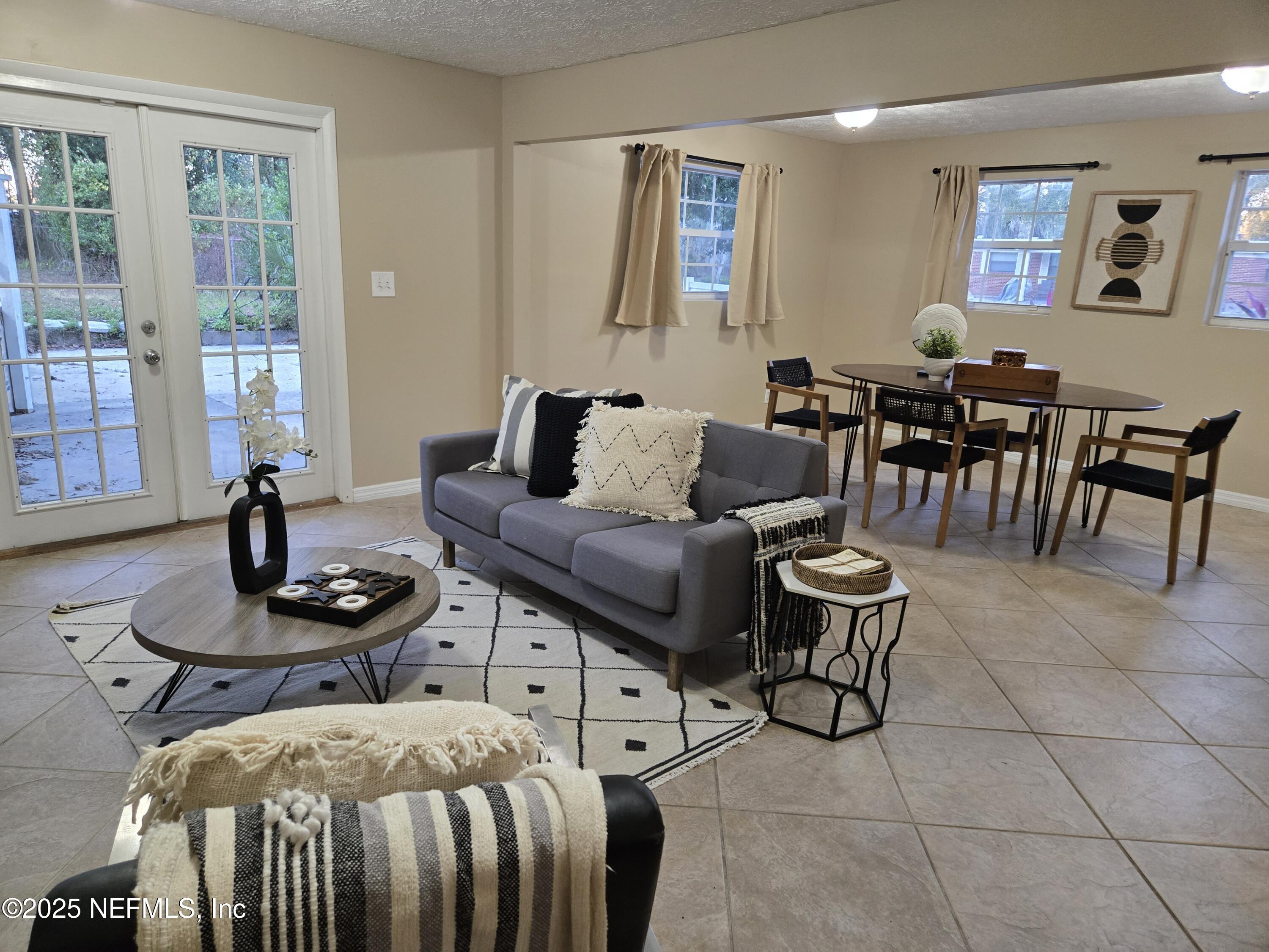 5531 Ghormley Road Jacksonville, FL 32277 - Photo 19 of 60 20250117_173535