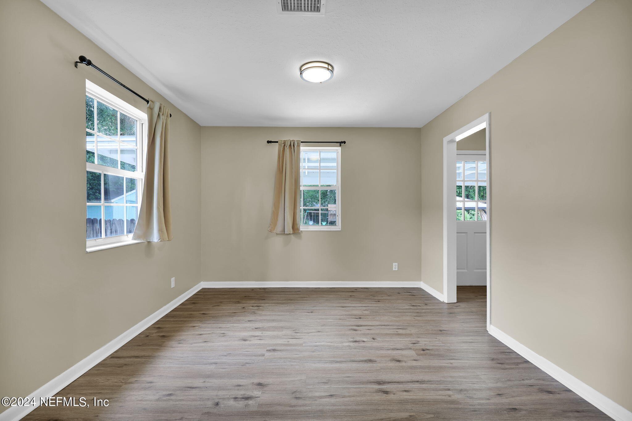 5531 Ghormley Road Jacksonville, FL 32277 - Photo 9 of 60 15-web-or-mls-5331 Ghormley_015