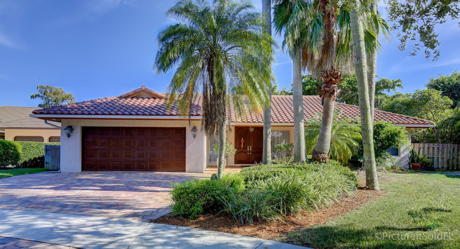 6533 Timber Lane Boca Raton, FL 33433 - Photo 1 of 32 6533 Timber Ln Boca Raton FL-large-001-F