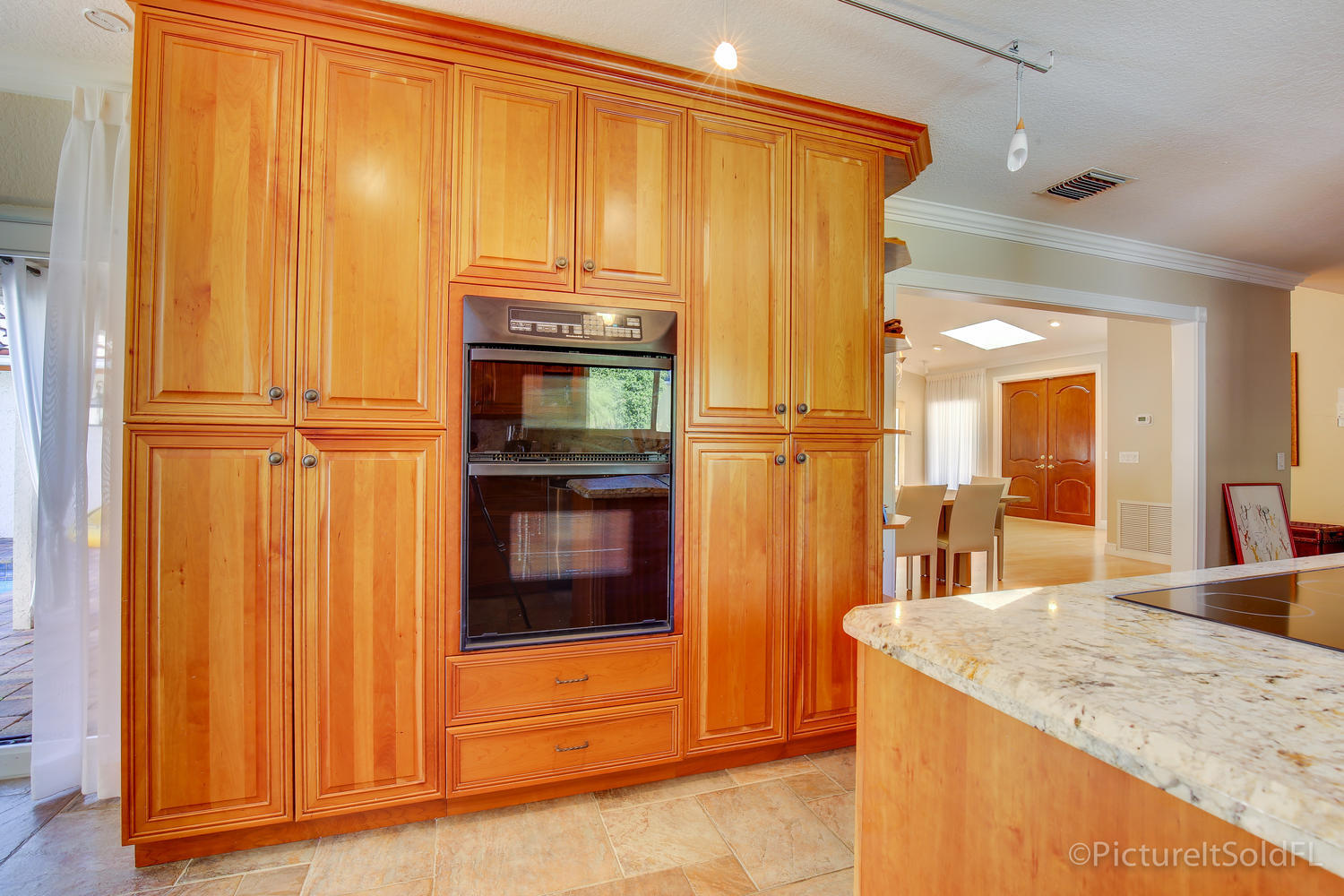 6533 Timber Lane Boca Raton, FL 33433 - Photo 11 of 32 6533 Timber Ln Boca Raton FL-large-011-K