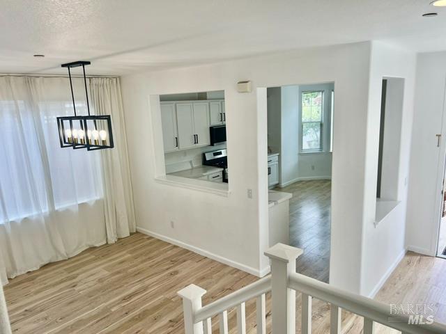 4633 Sorrento Way Santa Rosa, CA 95409 - Photo 7 of 26 Gallery Image 7