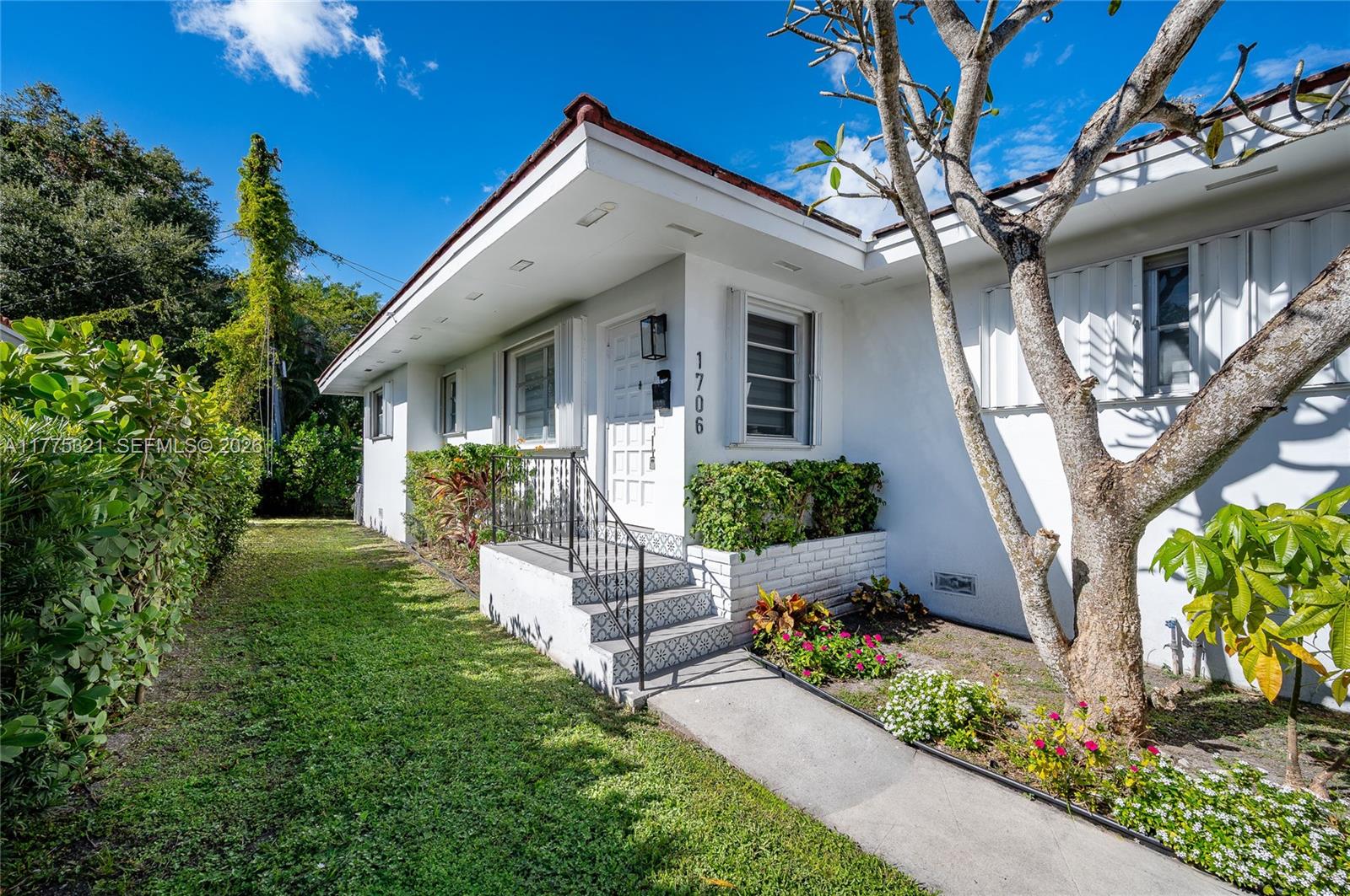 1704 South Le Jeune Road Coral Gables, FL 33134 - Photo 19 of 23