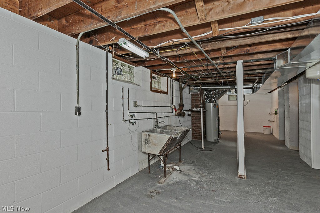 1016 Argonne Road Cleveland, OH 44121 - Photo 21 of 25 Gallery Image 21