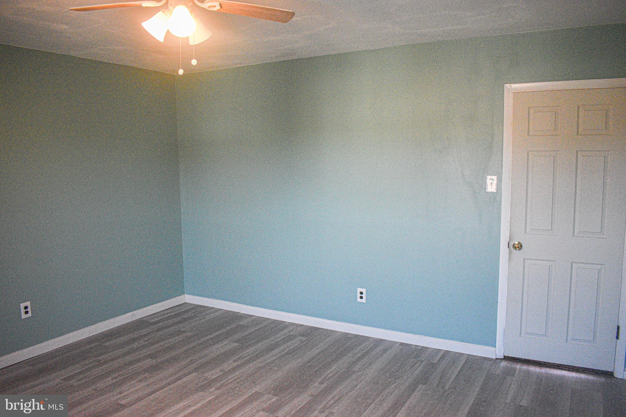 221 Greendale Road Philadelphia, PA 19154 - Photo 11 of 24