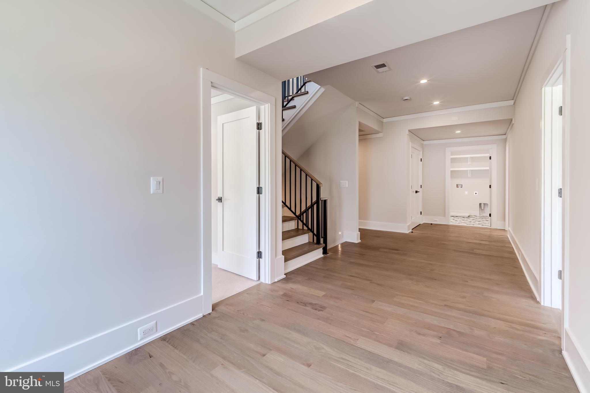 506 Kingsley Road Southwest Vienna, VA 22180 - Photo 67 of 150