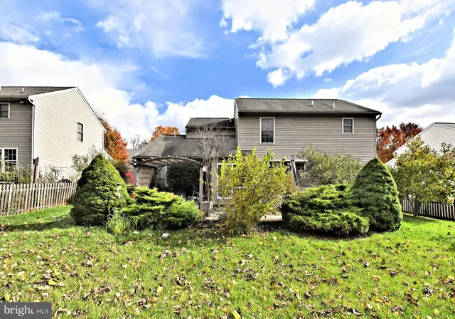 $450,000 | 107 Clarion Drive, Douglassville, PA 19518