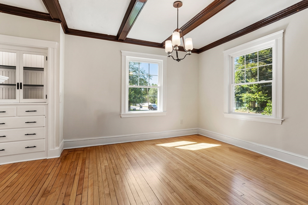 897 Amesbury Road Haverhill, MA 01830 - Photo 12 of 42 Gallery Image 12