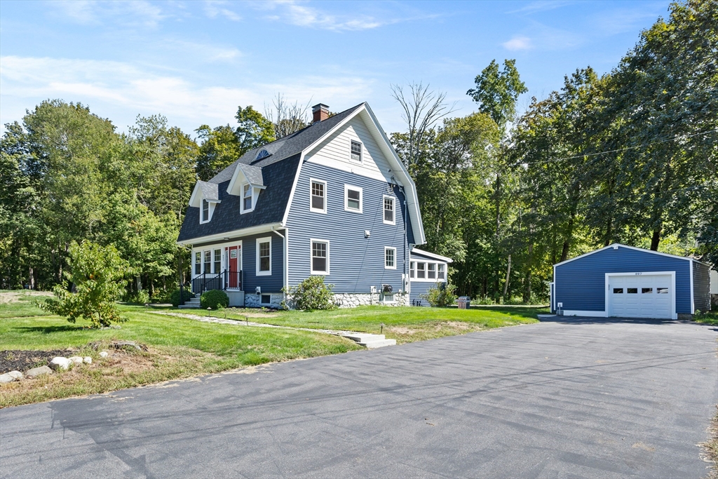 897 Amesbury Road Haverhill, MA 01830 - Photo 3 of 42 Gallery Image 3