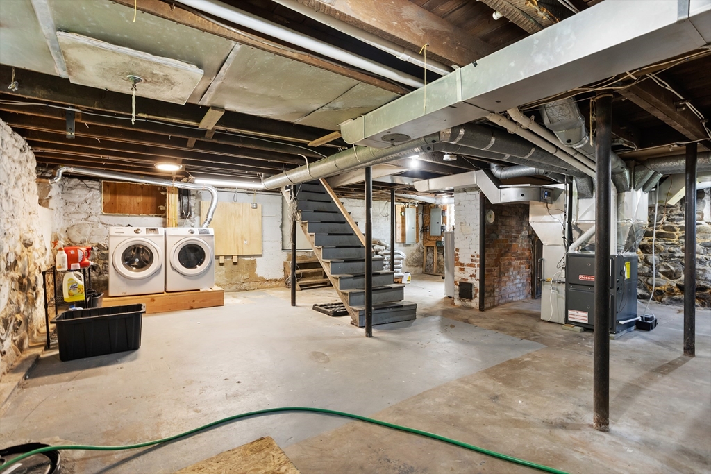 897 Amesbury Road Haverhill, MA 01830 - Photo 31 of 42 Gallery Image 31