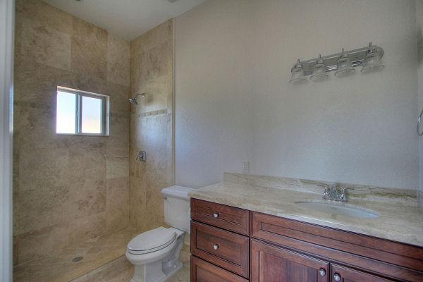 202 Elva Road Tavernier, FL 33070 - Photo 14 of 15 BATH2