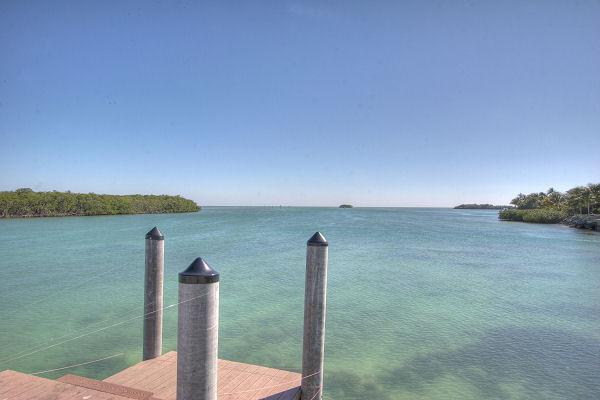 202 Elva Road Tavernier, FL 33070 - Photo 3 of 15 OCEANVIEW FROM DOCK