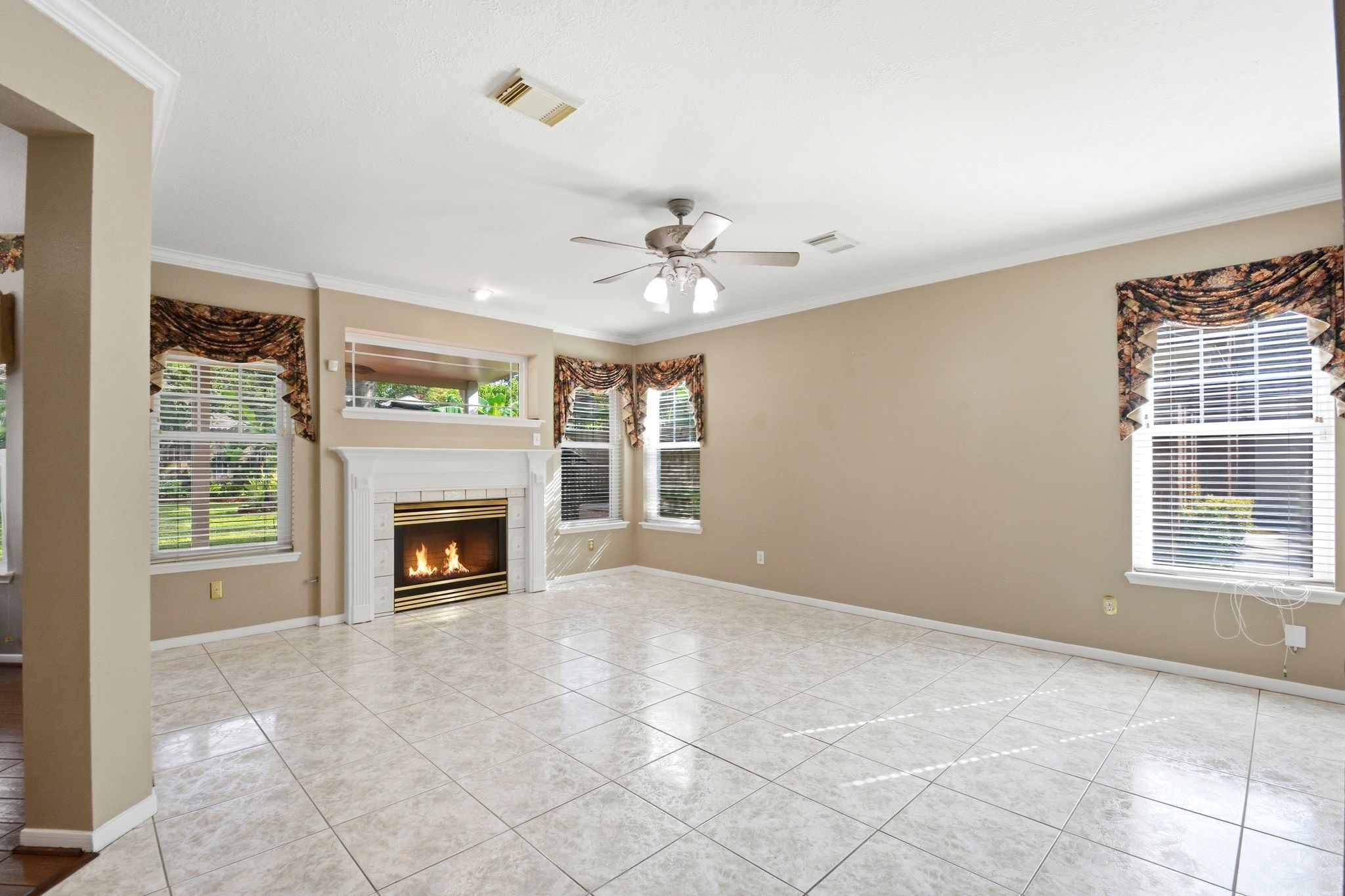 2718 Honeysuckle Walk Spring, TX 77388 - Photo 12 of 44