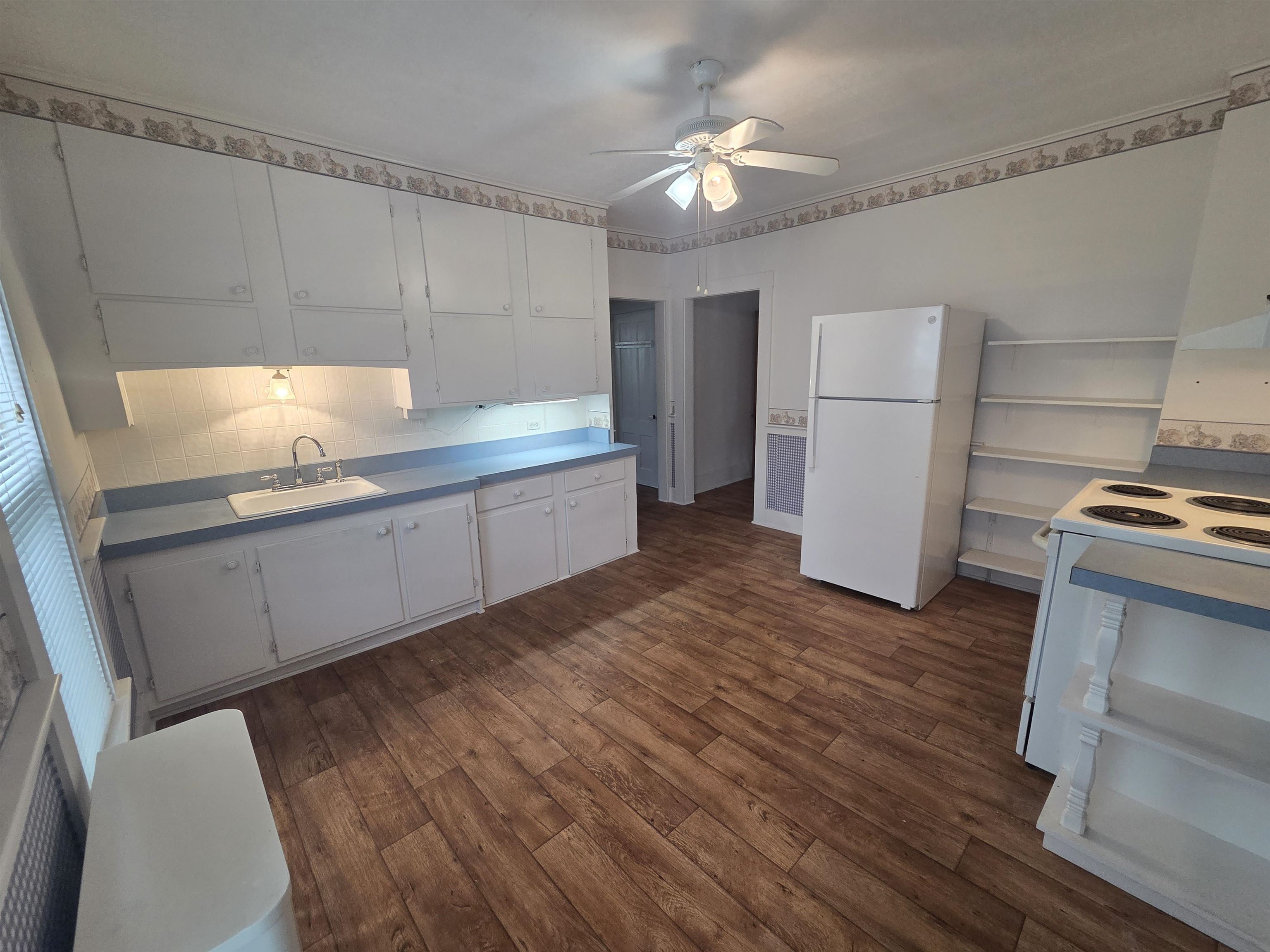 427 Wilson Street Manchester, NH 03103 - Photo 20 of 49