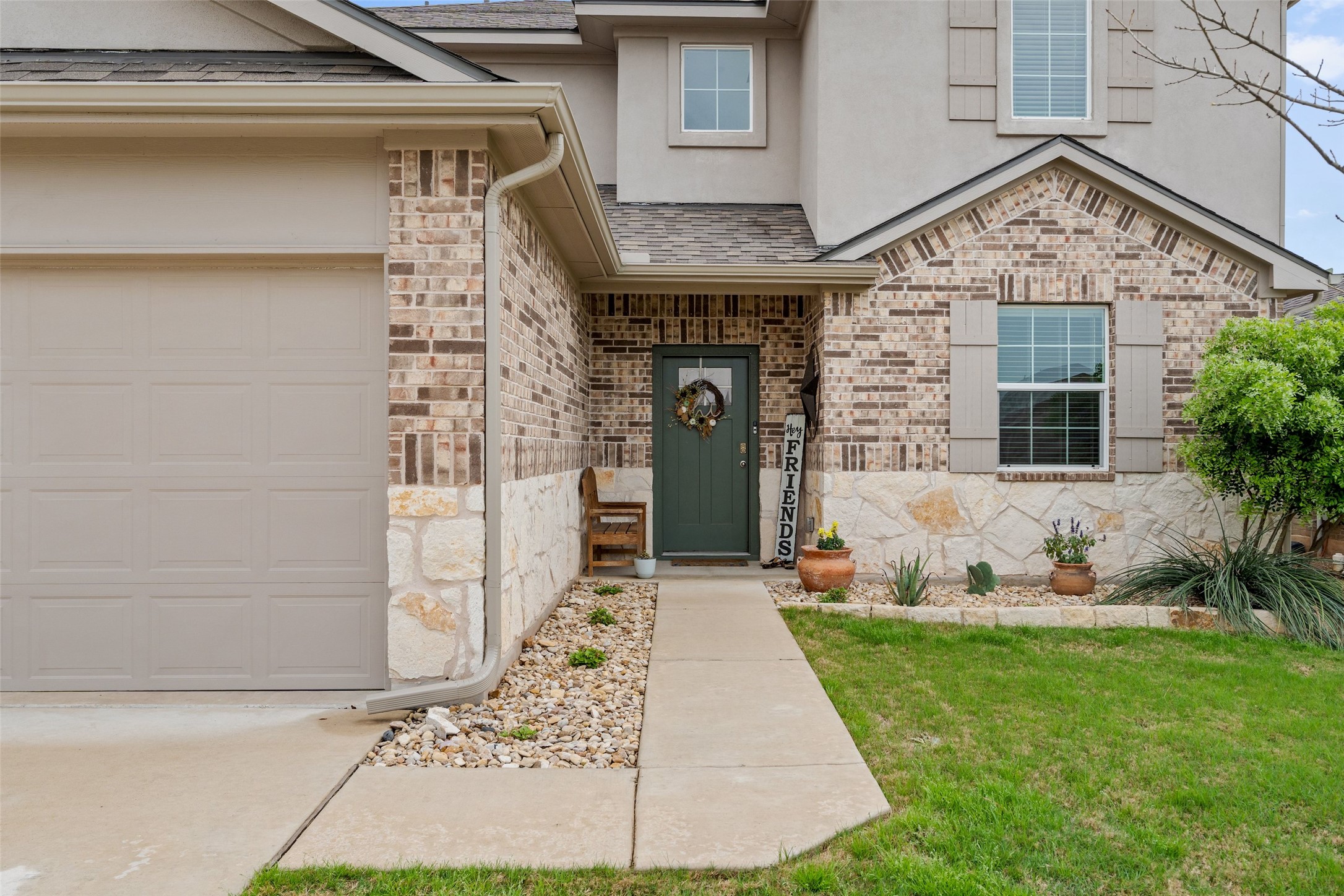 221 Kramer Street Georgetown, TX 78626 - Photo 3 of 40