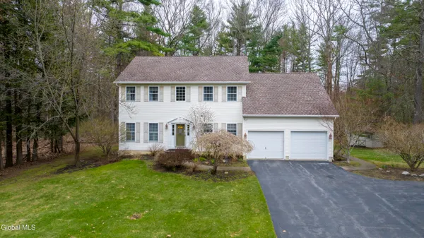 $795,000 | 12 Preserve Way, Saratoga Springs, NY 12866
