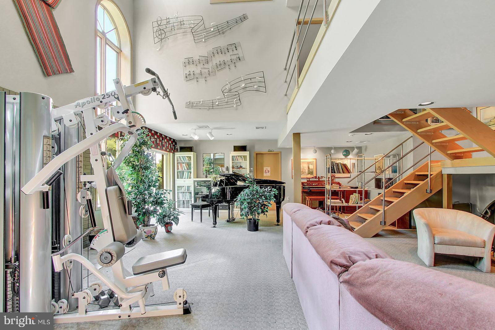 330 Millway Road Ephrata, PA 17522 - Photo 30 of 43 Lower family room