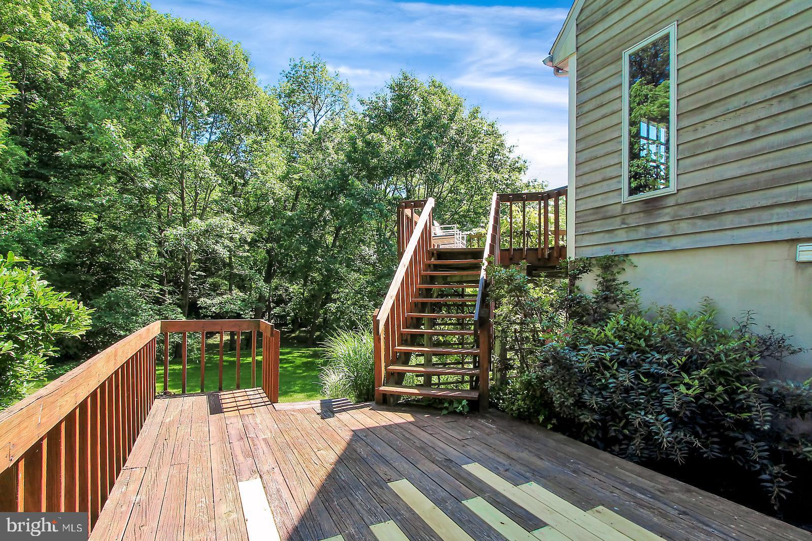 330 Millway Road Ephrata, PA 17522 - Photo 33 of 43 Lower Deck