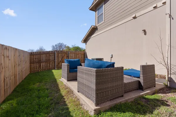 $1,695 | 13720 Harris Ridge Boulevard, Unit A, Pflugerville, TX 78660