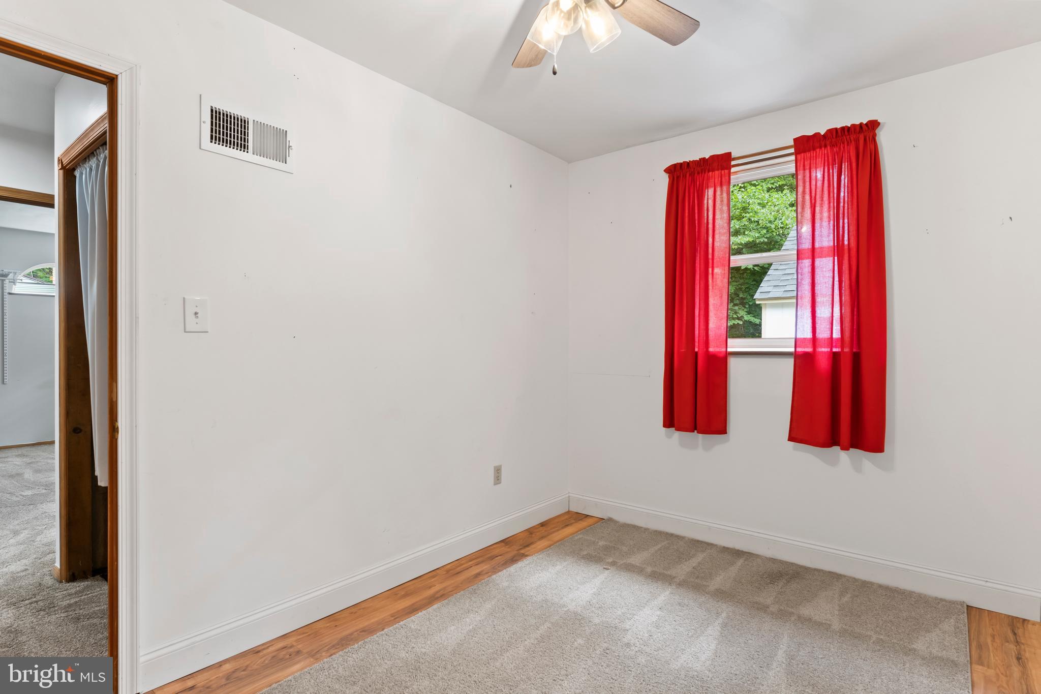 1713 Laurel Road Harrisburg, PA 17112 - Photo 21 of 27 Gallery Image 21