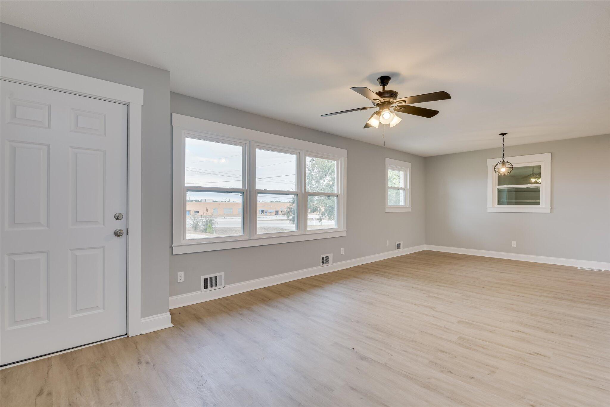 427 Ascauga Lake Road Graniteville, SC 29829 - Photo 5 of 29 05-105