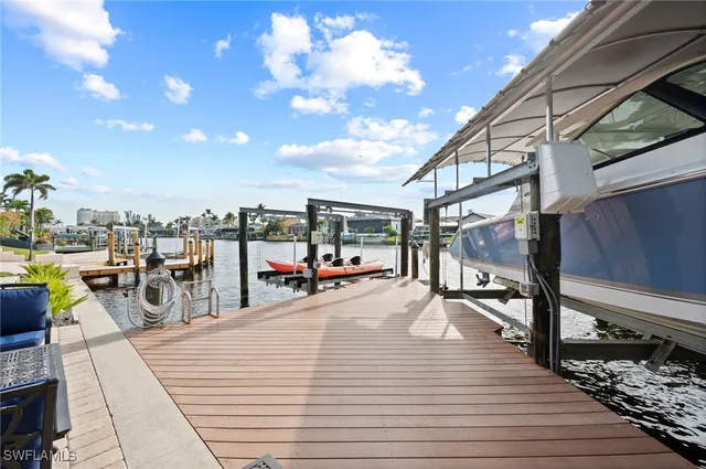 $2,095,000 | 5506 Southwest 11th Avenue, Cape Coral, FL 33914