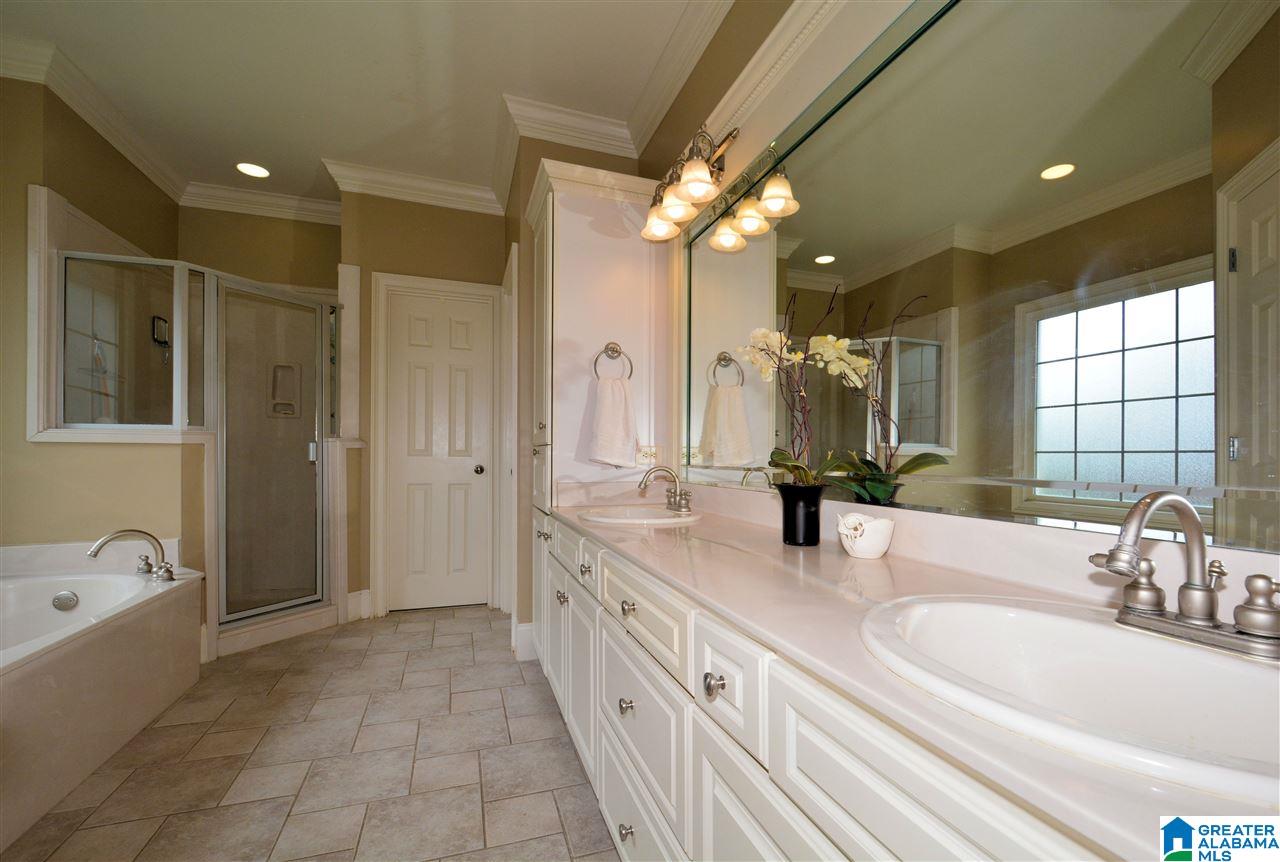 1142 Kingswood Road Birmingham, AL 35242 - Photo 19 of 39