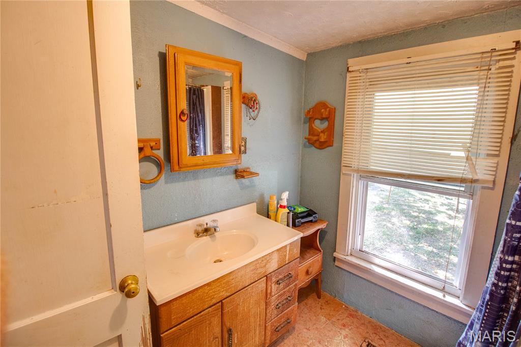 27025 Sunderland Road Jerseyville, IL 62052 - Photo 22 of 44