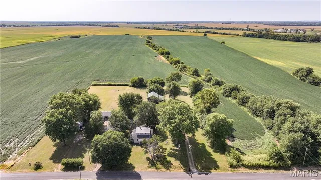 $147,583 | 27025 Sunderland Road, Jerseyville, IL 62052