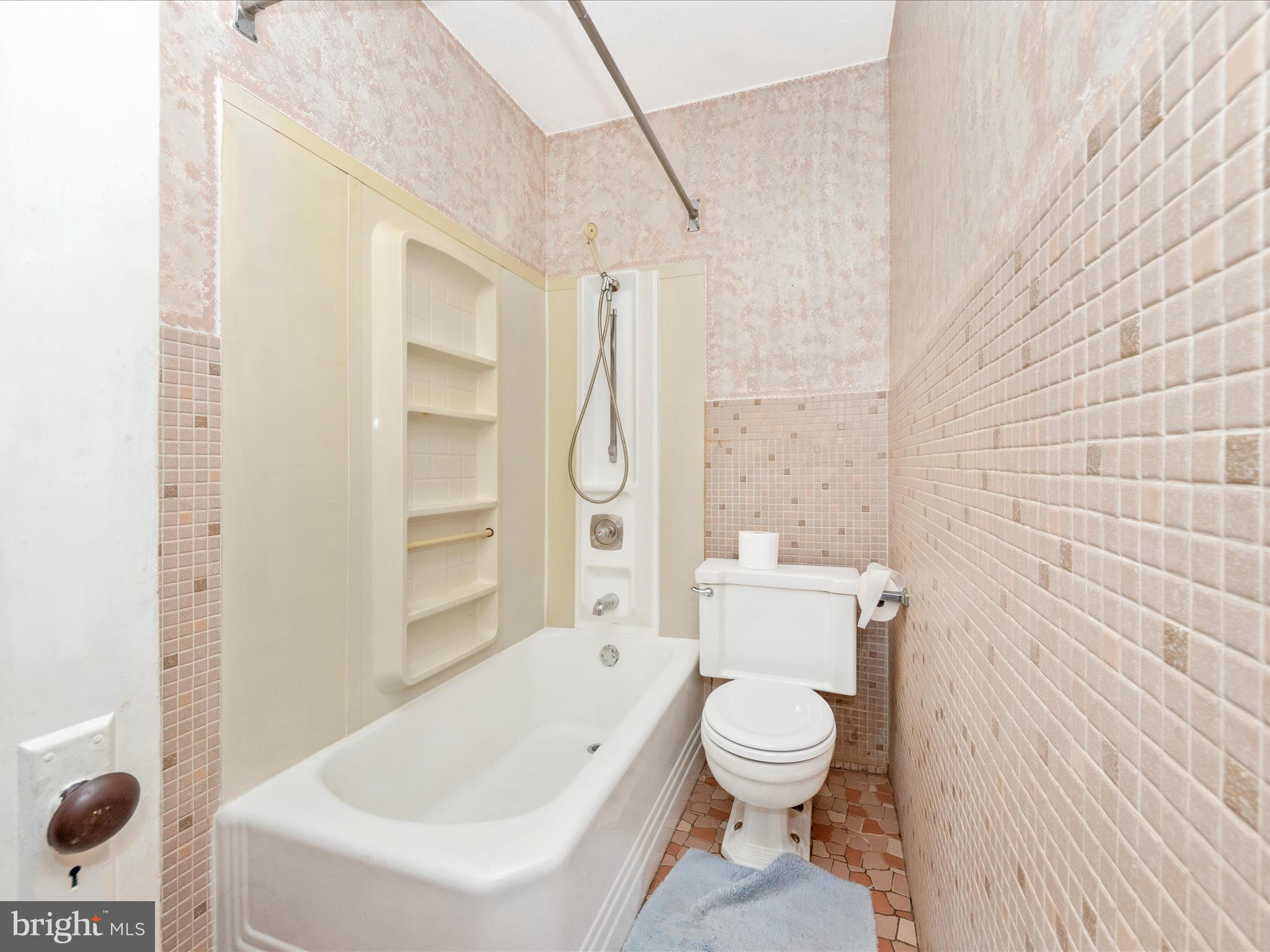 15601 Haynes Road Laurel, MD 20707 - Photo 24 of 53 Hall Full Bath