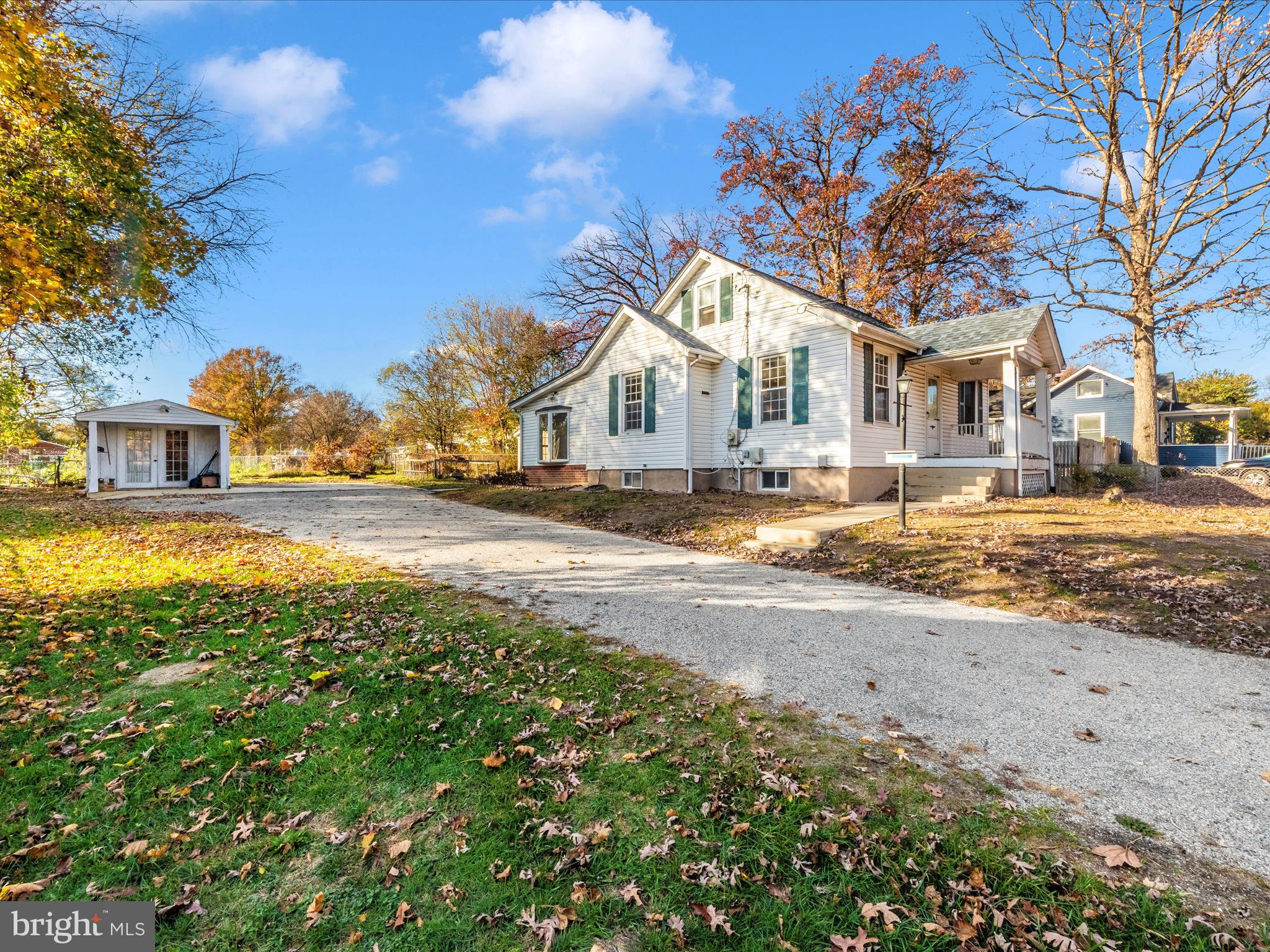 15601 Haynes Road Laurel, MD 20707 - Photo 3 of 53 Plenty of parking