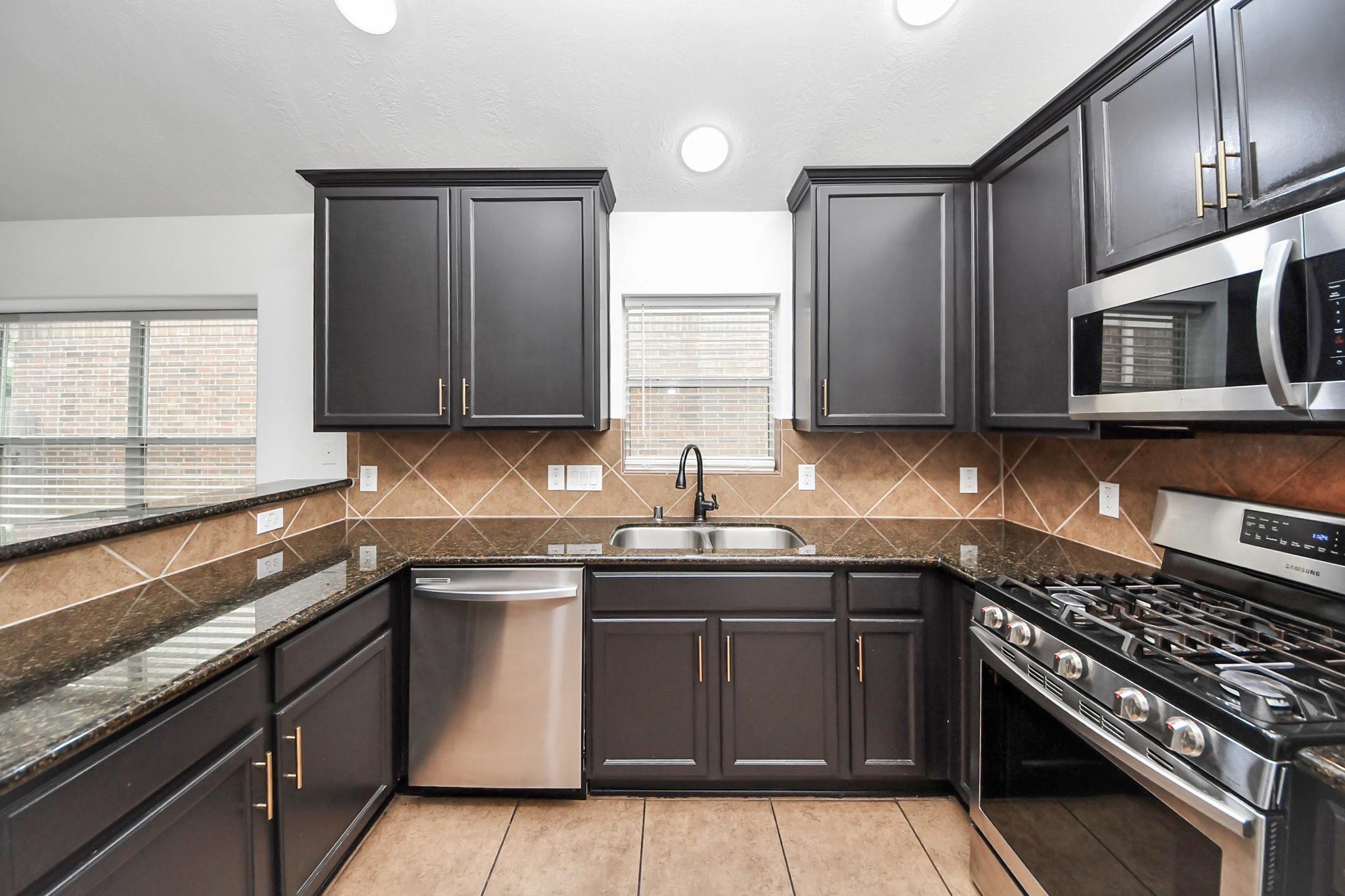 16518 Dover Mills Drive Spring, TX 77379 - Photo 8 of 31