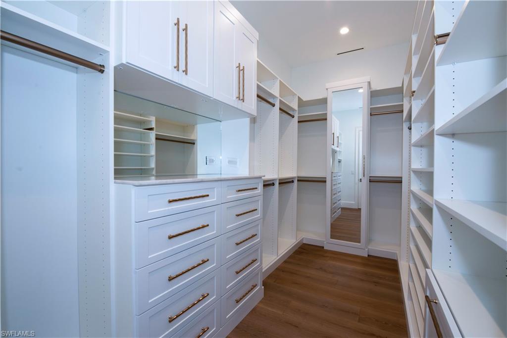 689 Rudder Road Naples, FL 34102 - Photo 15 of 21 Gallery Image 15
