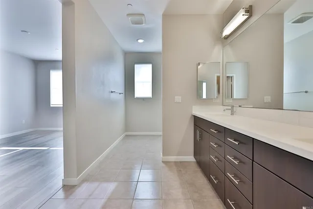 $3,900 | 772 Trunorth Circle, Escondido, CA 92026