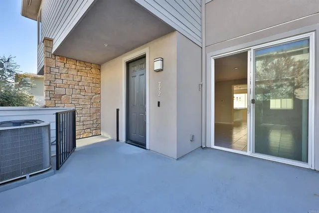 $3,900 | 772 Trunorth Circle, Escondido, CA 92026