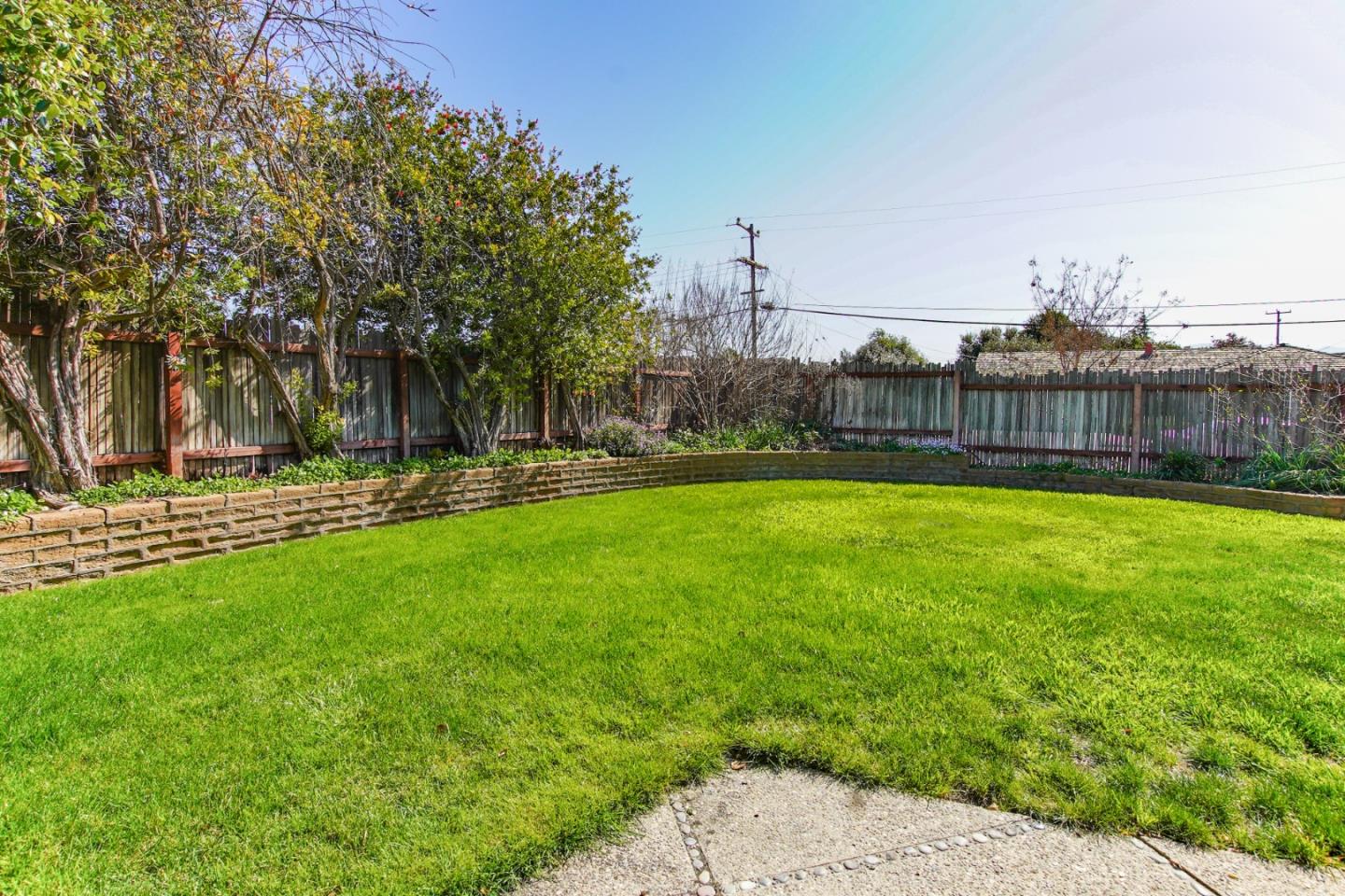 1521 Cienega Road Hollister, CA 95023 - Photo 44 of 56 a view of a yard