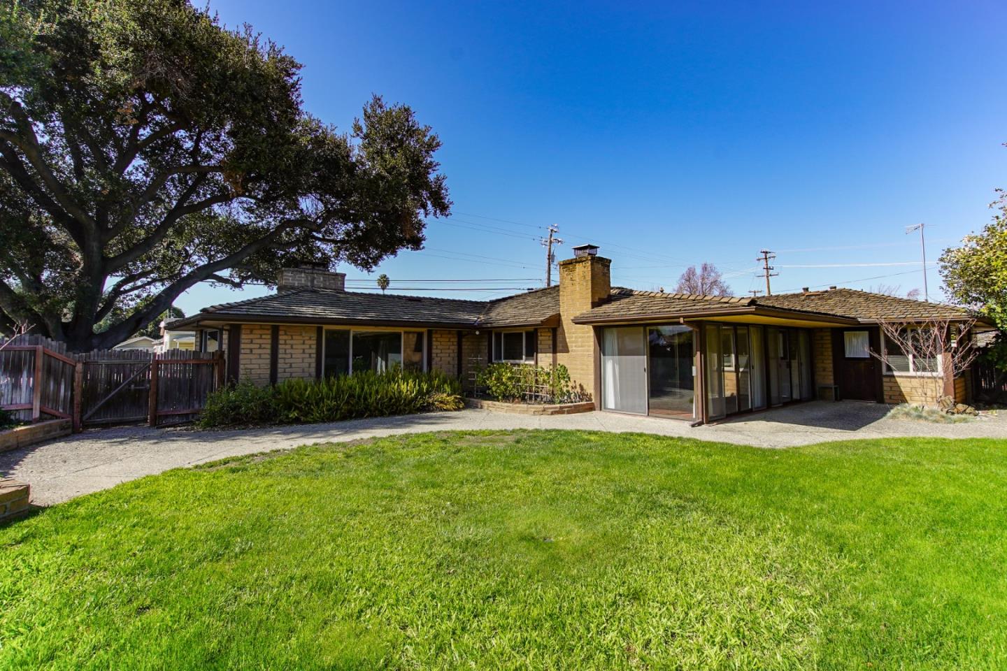 1521 Cienega Road Hollister, CA 95023 - Photo 48 of 56 a front view of a house with a yard