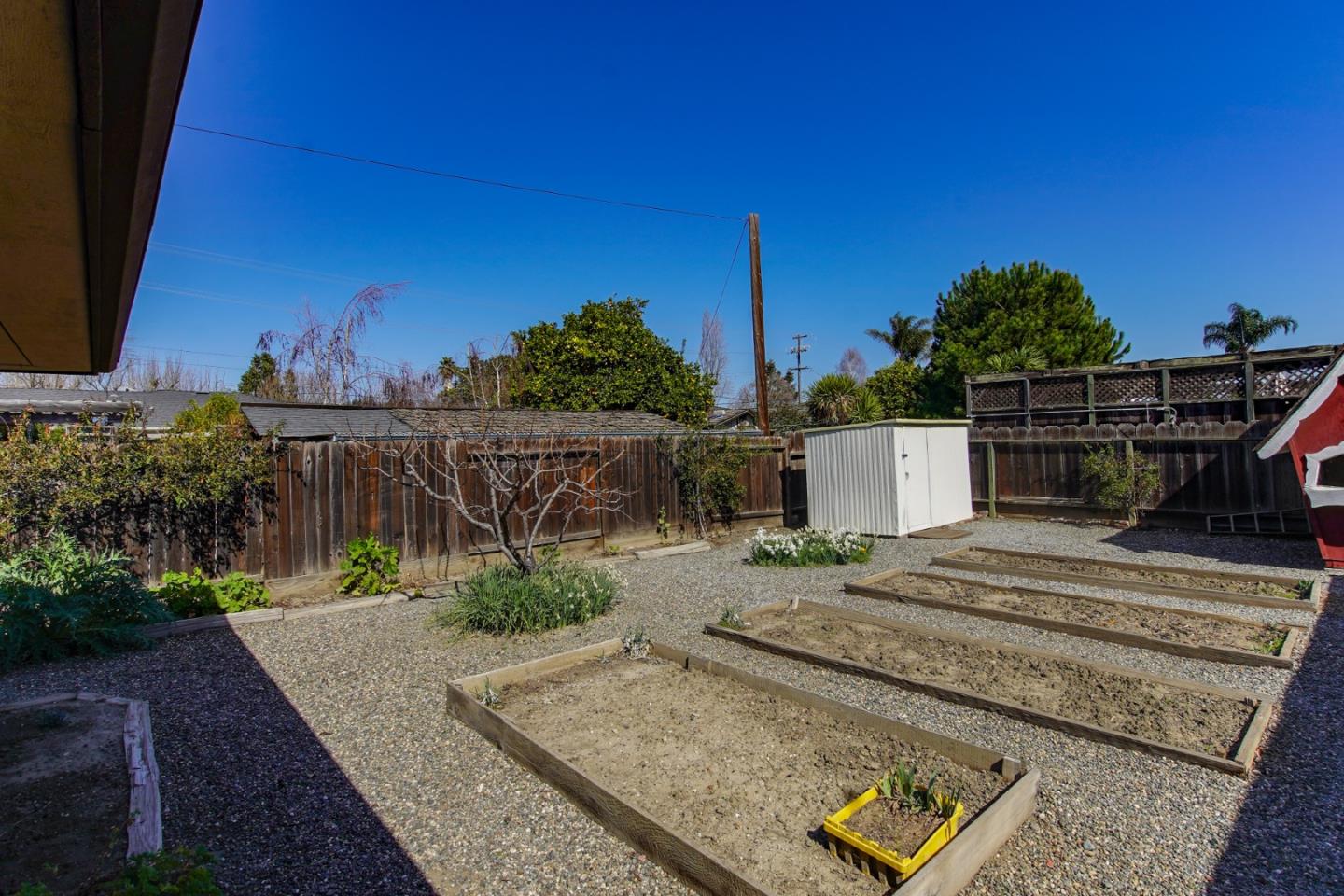 1521 Cienega Road Hollister, CA 95023 - Photo 52 of 56 a view of a backyard with sitting area
