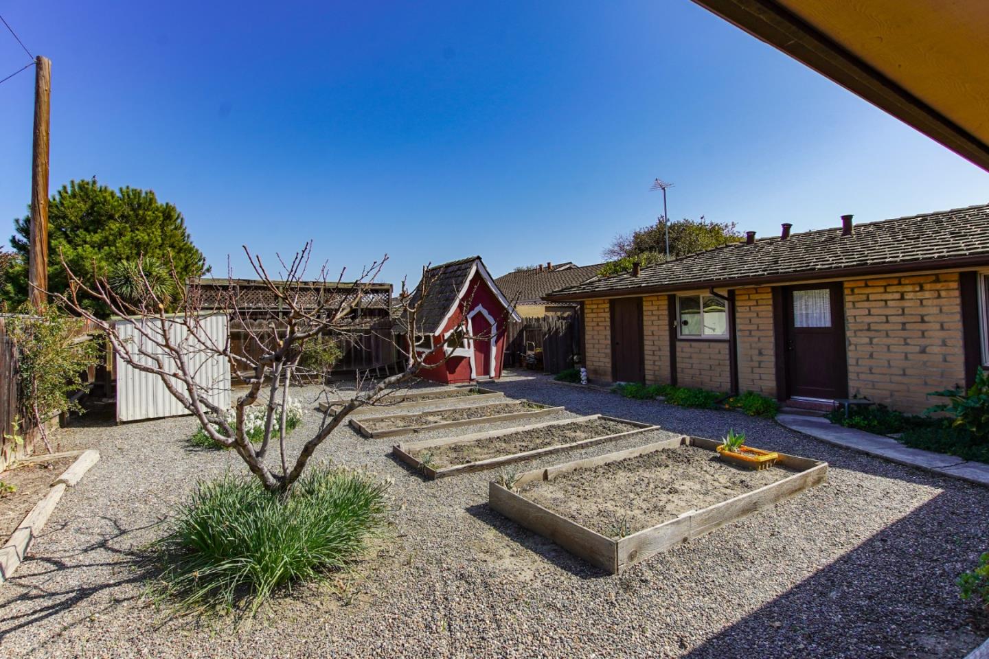 1521 Cienega Road Hollister, CA 95023 - Photo 54 of 56 a view of a house with large windows