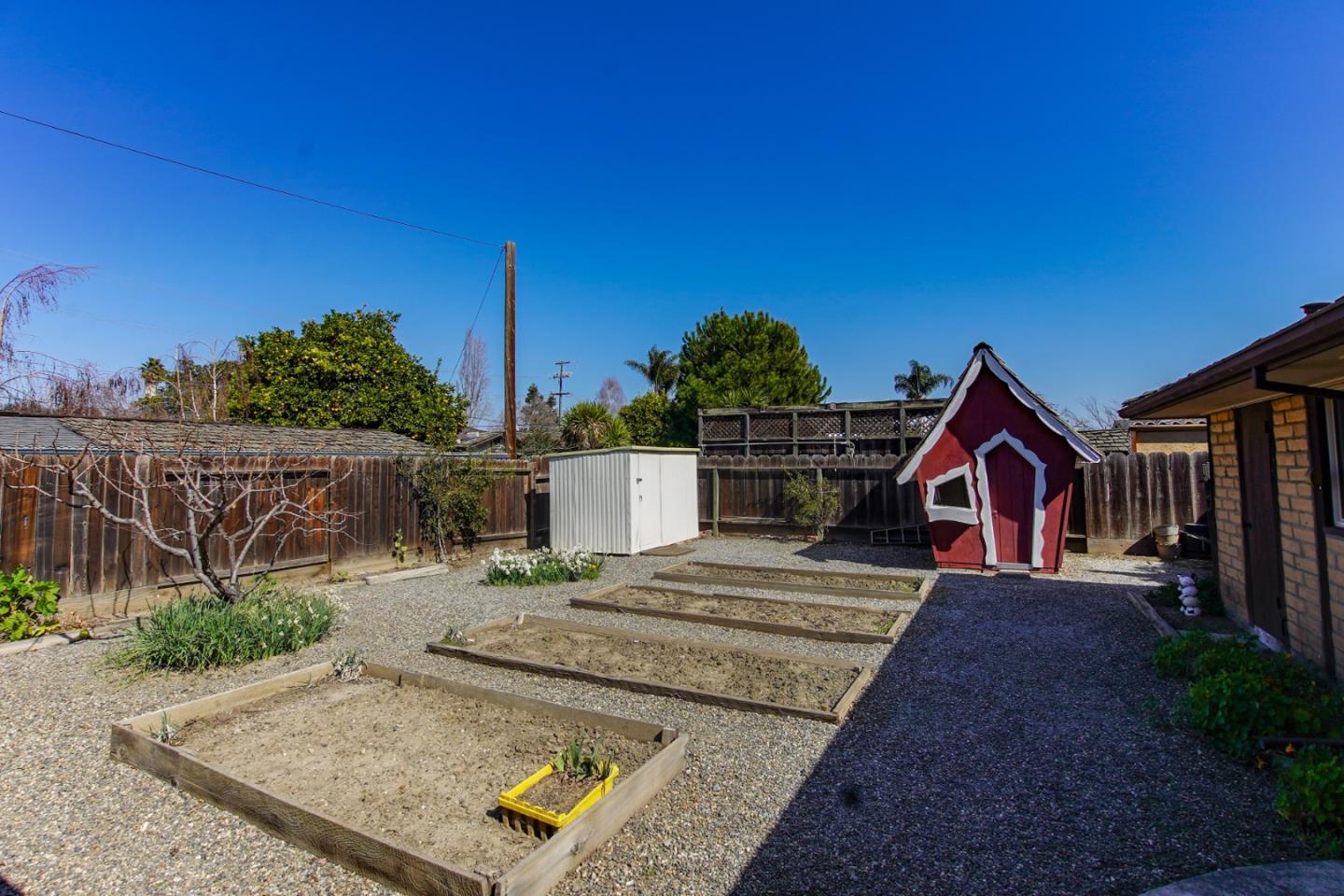 1521 Cienega Road Hollister, CA 95023 - Photo 55 of 56 a view of house with yard in the background