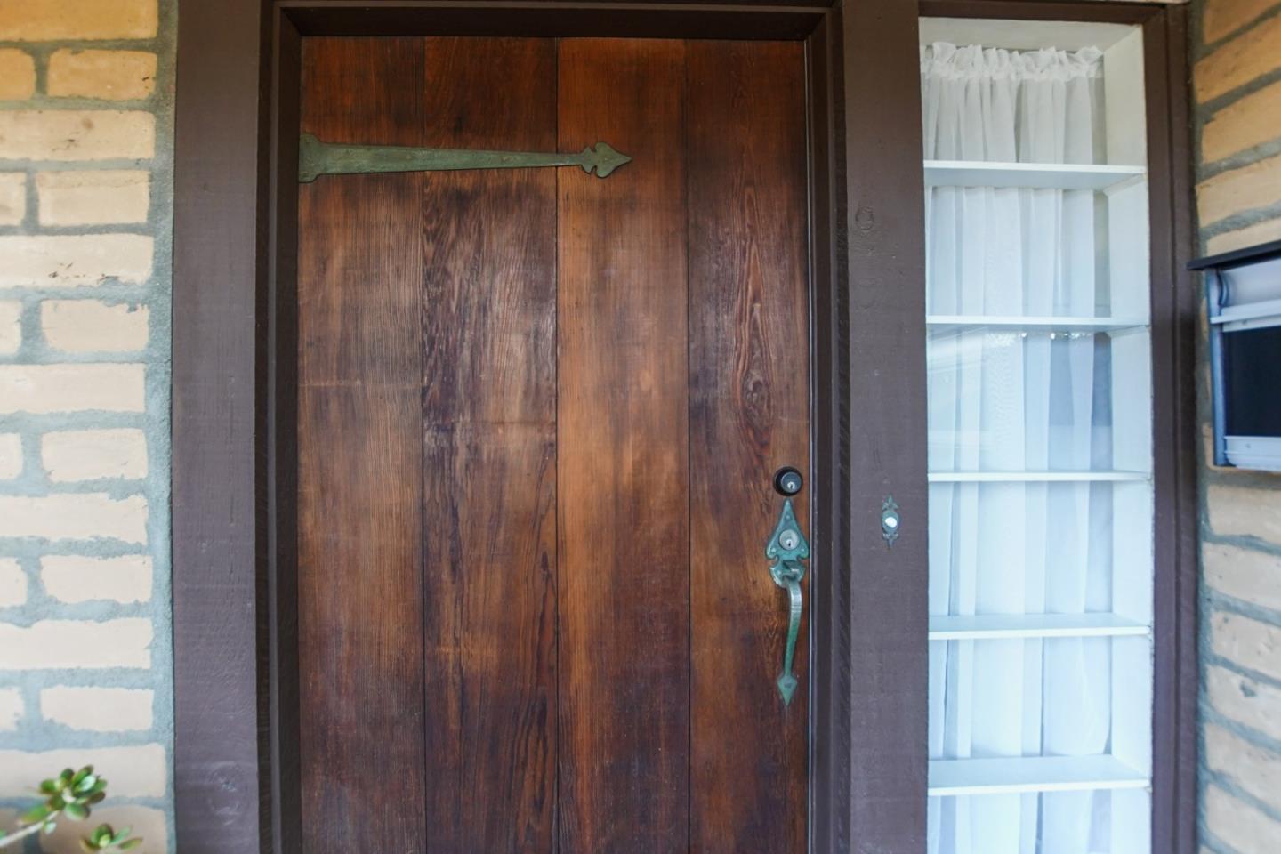 1521 Cienega Road Hollister, CA 95023 - Photo 10 of 56 a view of front door