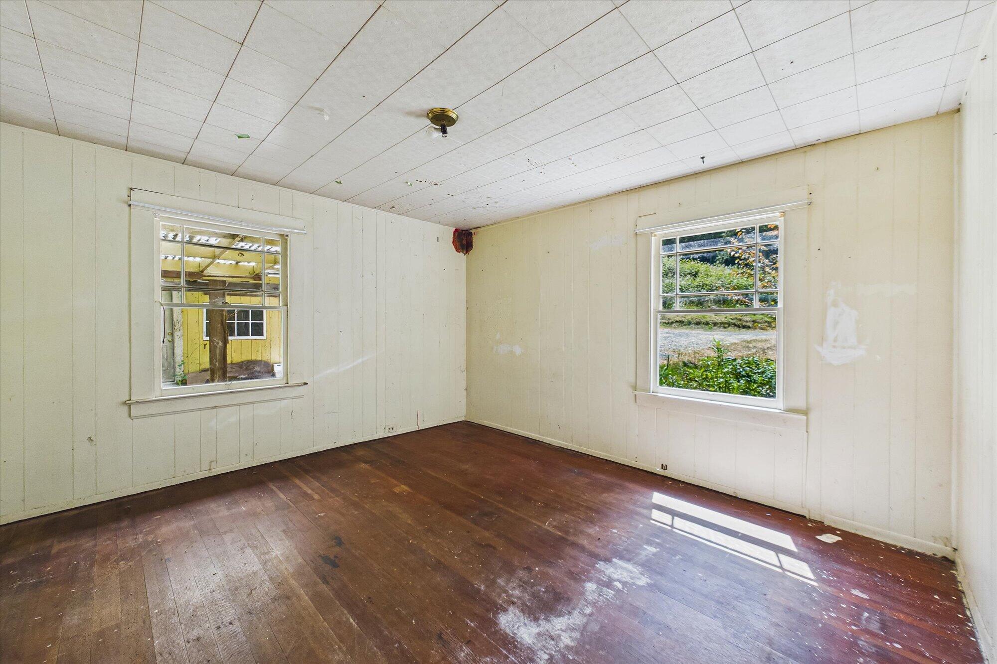1122 Sprowl Creek Road Garberville, CA 95542 - Photo 20 of 49