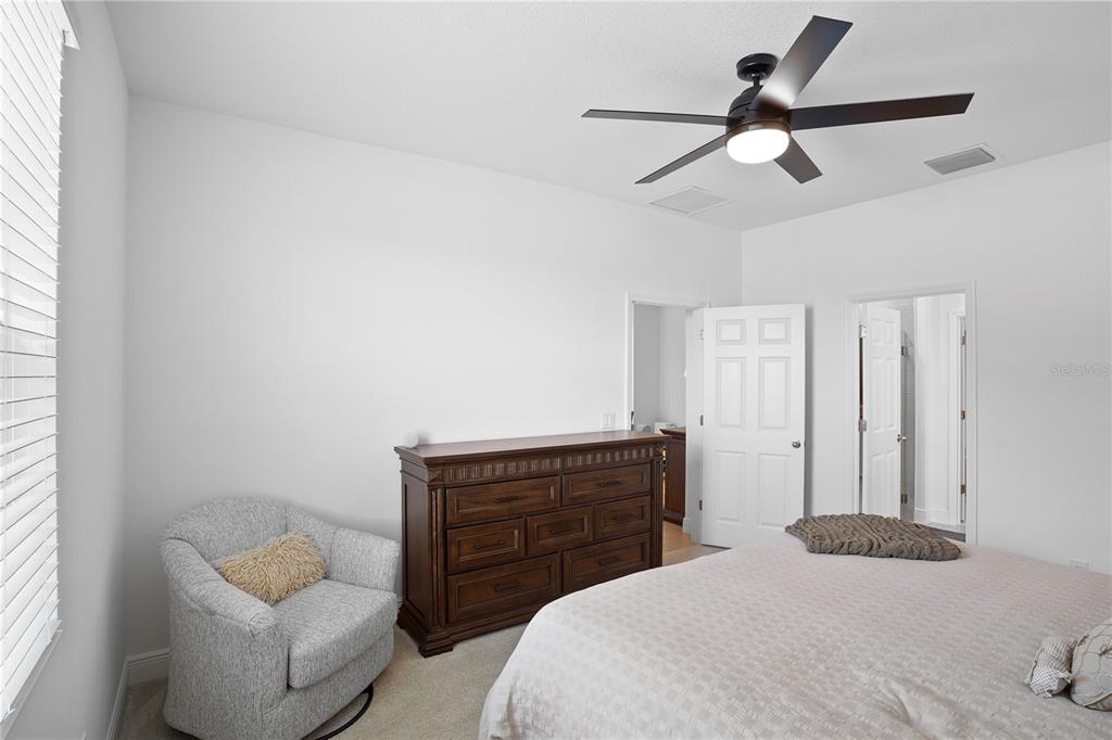 7251 Rolling Leaf Road Groveland, FL 34736 - Photo 16 of 45 Gallery Image 16