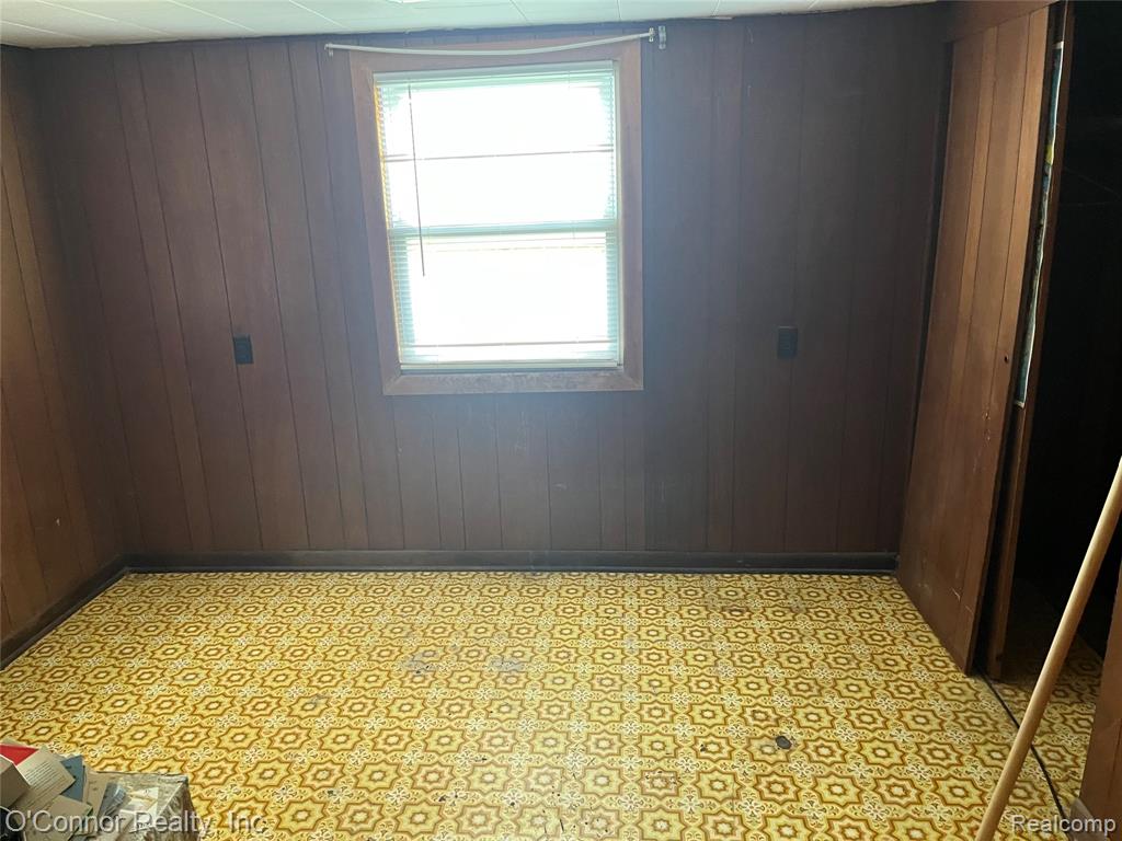 3909 Burtch Road Fort Gratiot, MI 48059 - Photo 7 of 19