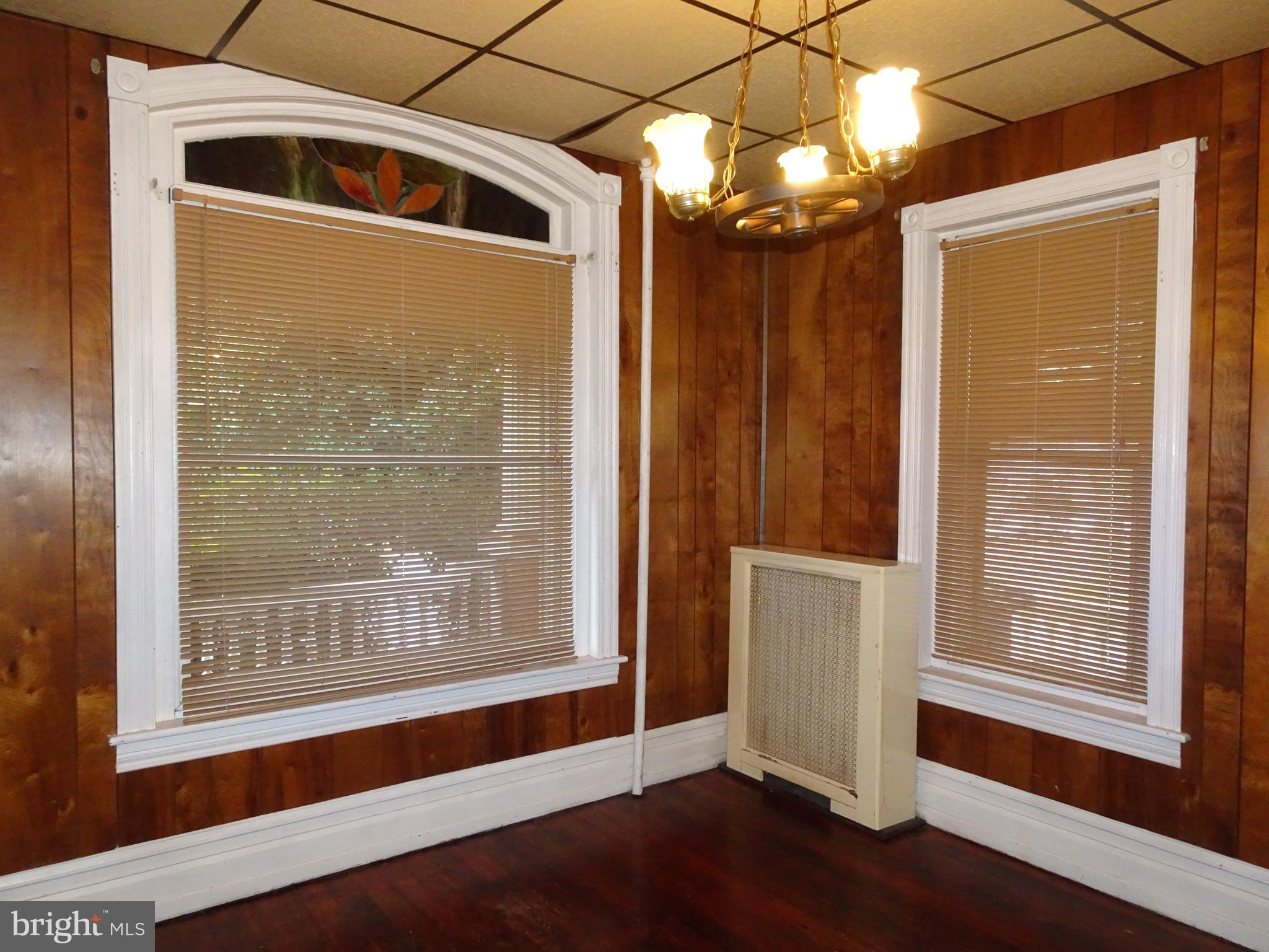 143 West Broad Street Reading, PA 19607 - Photo 5 of 59