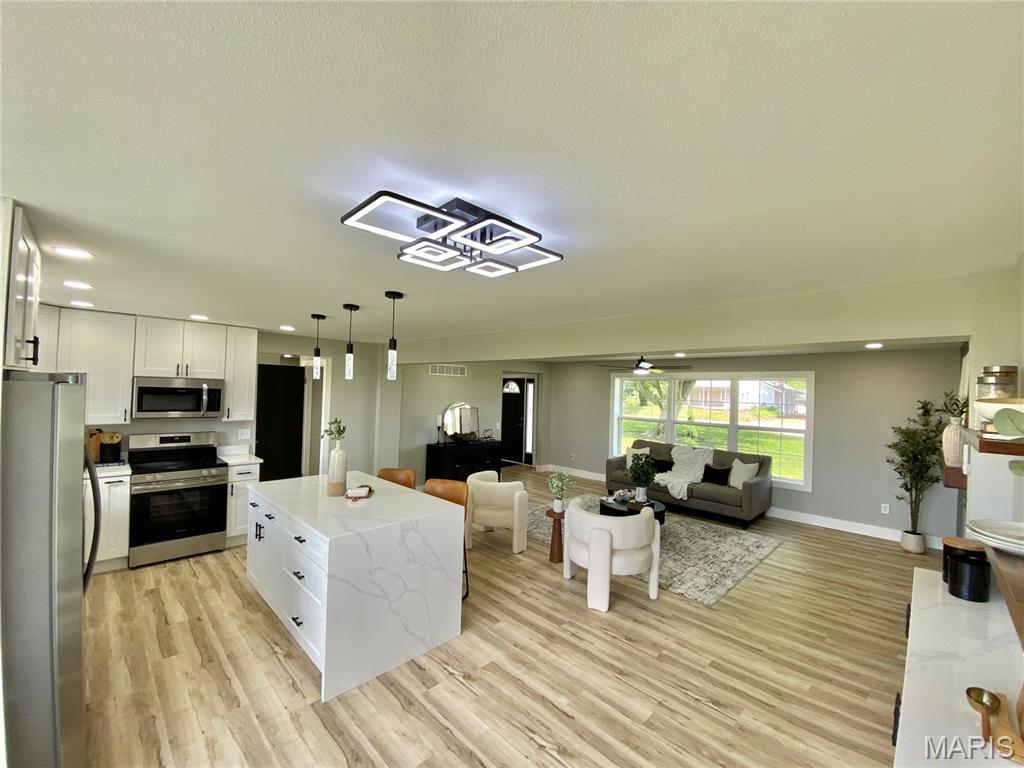 13102 Trestle Road Highland, IL 62249 - Photo 5 of 48