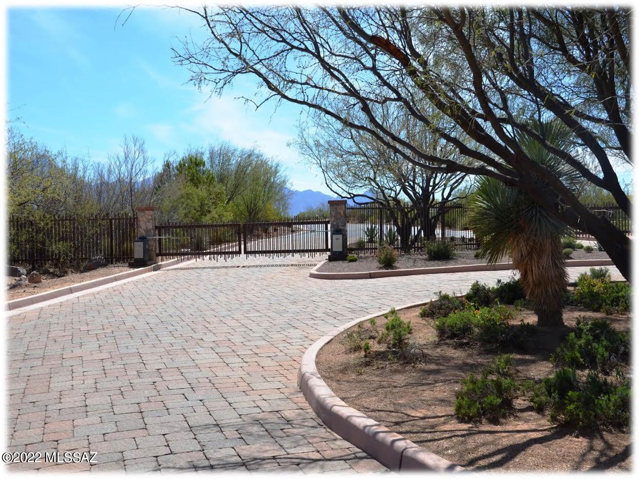 172 North Rustic Ridge Place, Unit 35 Sahuarita, AZ 85629 - Photo 4 of 14