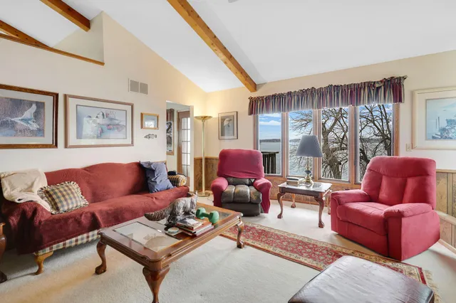 $800,000 | 2680 South Shore Drive, Prior Lake, MN 55372